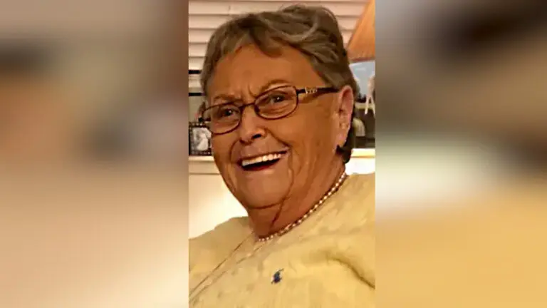 Obituary photo of Beverly Eigenberg aka Miss Bev