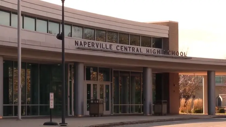 Exterior of front entrance of Naperville Central High School for story on high school course changes