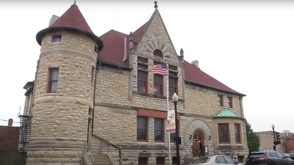Exterior wide shot of DuPage County Historical Museum