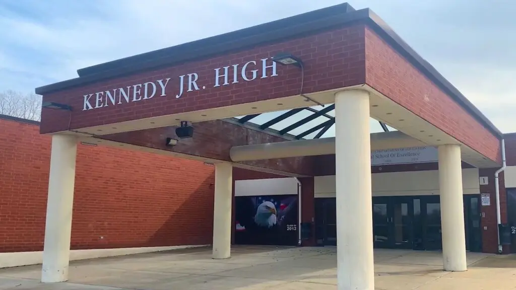 Close up of front entrance of Kennedy Junior High School in District 203