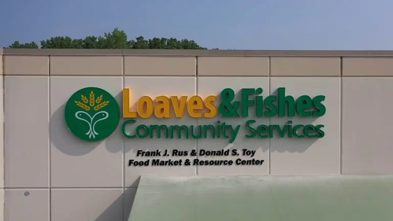 Close up of Loaves and Fishes Community Services sign