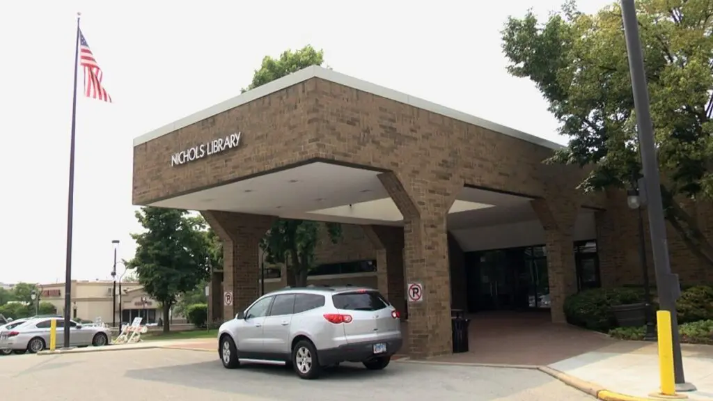 Photo of the Nichols Library front entrance