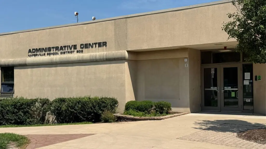Exterior image of the entrance of the D203 Administration Building.