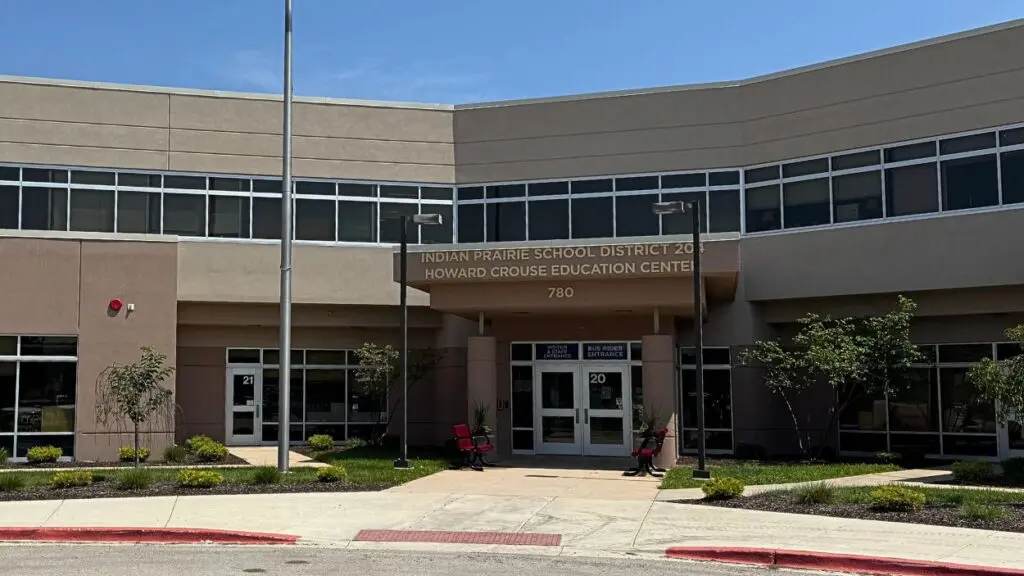 Exterior shot of Indian Prairie School District 204 administration building