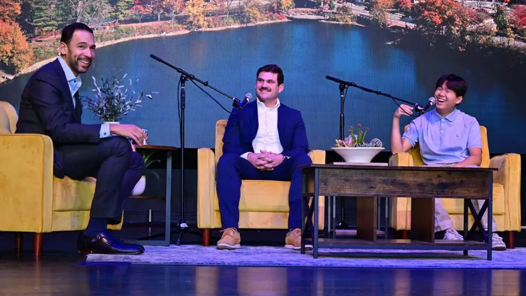 Danny Puknaitis and Allen Xu join "The Morning Show" host Stefan Holt.