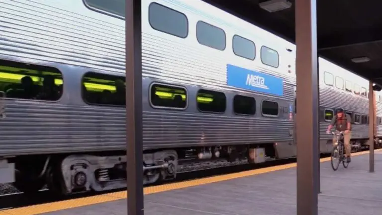 City contractor dies in accident at Naperville train station. Photo of a train at the 5th avenue station