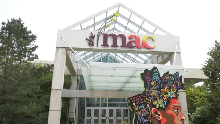 outside of the mcaninch arts center