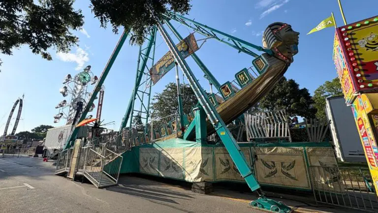 a carnival ride at the Naperville Jaycees Last Fling