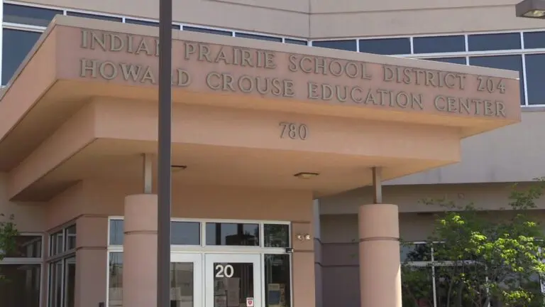 Exterior close up of Indian Prairie School District 204 administration building