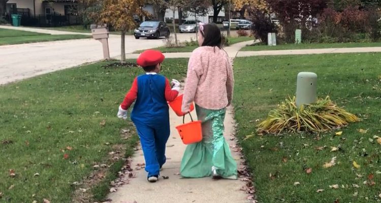 Naperville Police Give Tips To Safely Enjoy Halloween