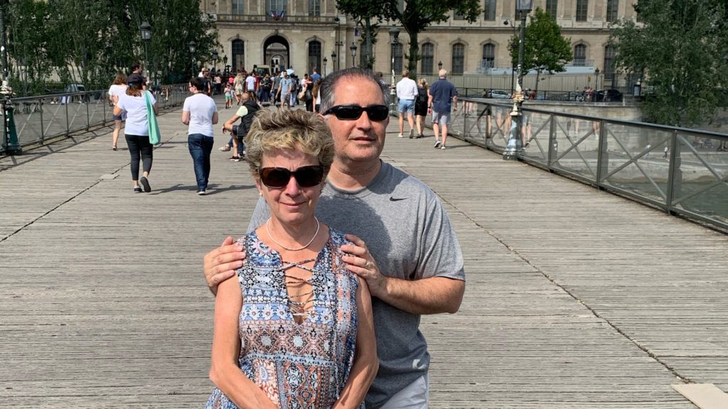 Naperville Husband to Donate Kidney for Wife's Second Transplant