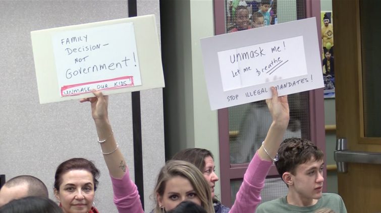 IPSD 204 Meeting Adjourned Early for Lack of Masking