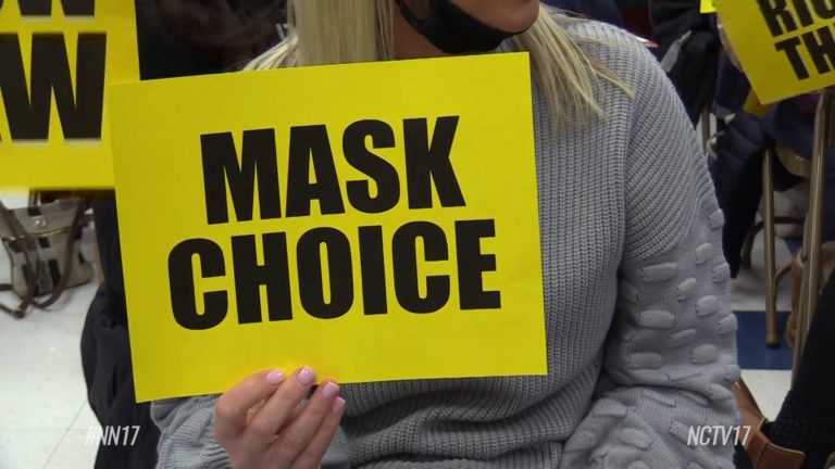 Parents Ask to Make Masks Optional at District 203 Meeting