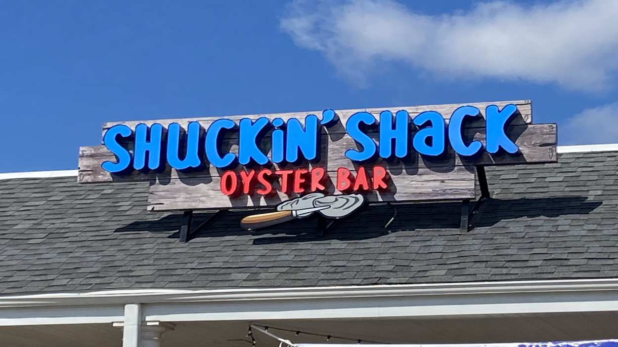 Naperville Location of Shuckin’ Shack Oyster Bar Opens