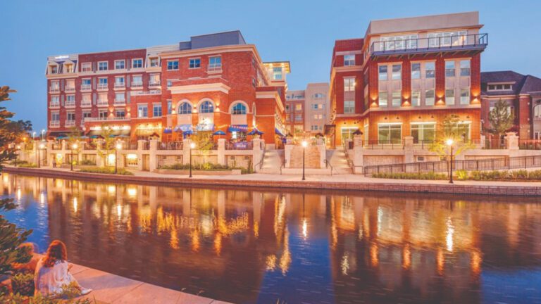 Naperville staycations for families