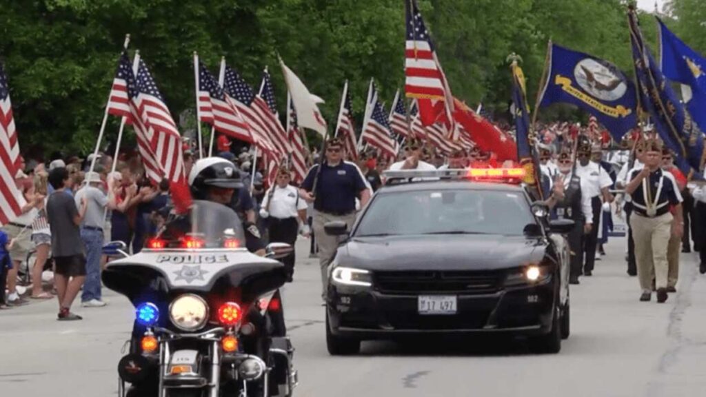 Image of 2019 Naperville Memorial Day Parade.