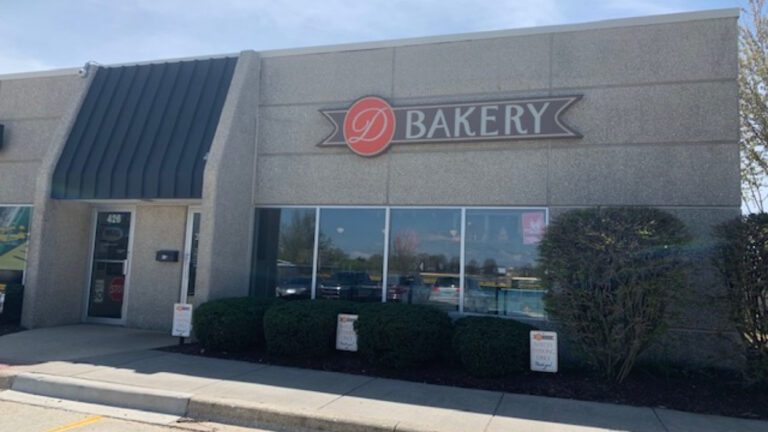 DeEtta's Bakery offers scratch-made bakery for every occasion