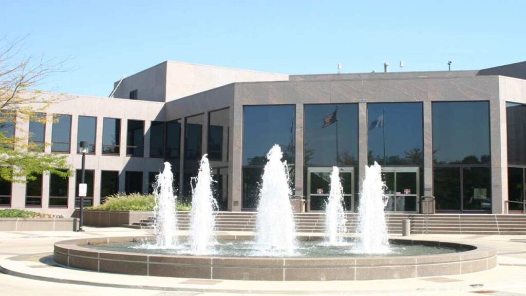 Naperville Municipal Center