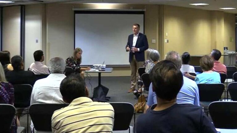 Naperville mayor Scott Wehrli addressing group about boards and commissions