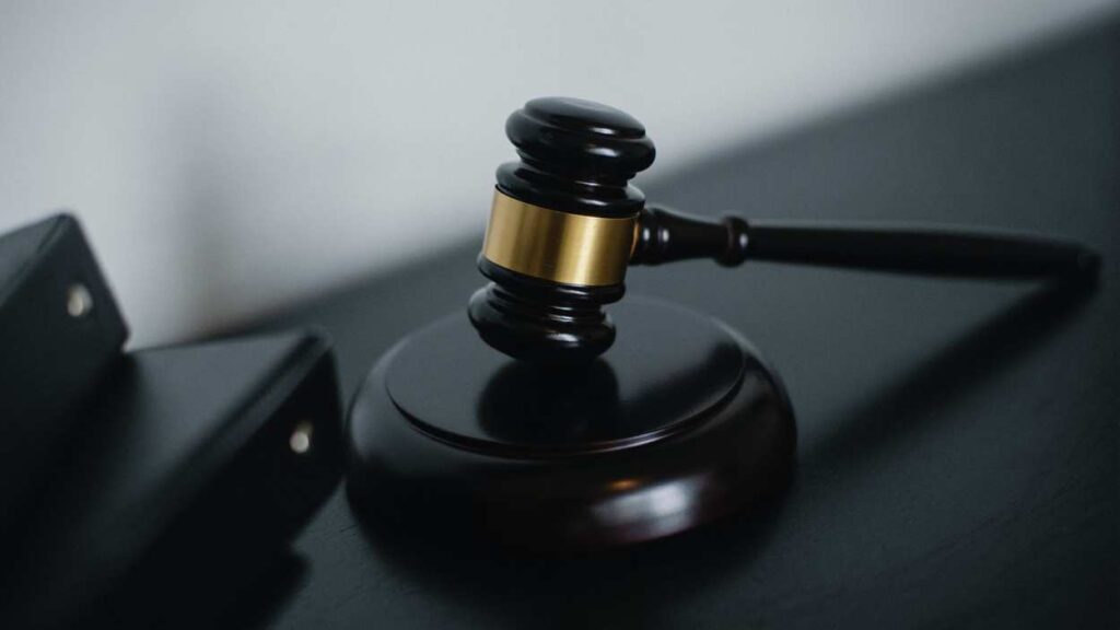 file image of gavel
