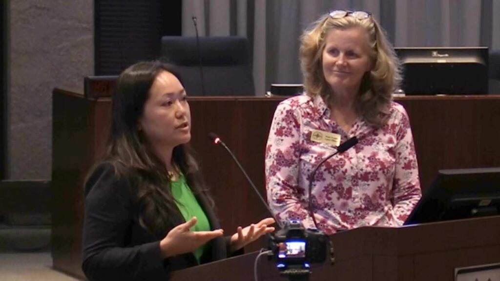 State Rep. Janet Yang Rohr and Illinois State Senator Laura Ellman at Monday's NEST event on the future of Naperville’s energy supply
