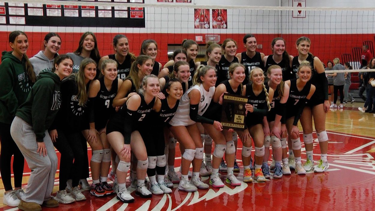 Glenbard West sweeps Naperville Central in the girls volleyball