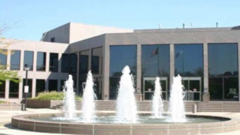 Naperville Municipal Center