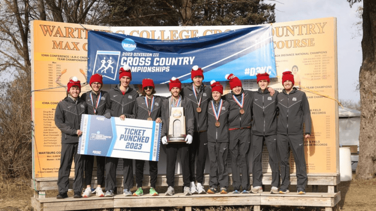North Central College men's cross country advances to nationals