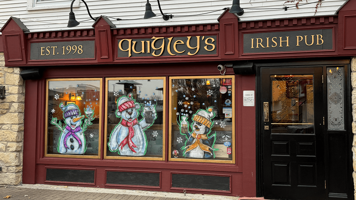 Quigley's Irish Pub celebrates 25 years in Naperville NCTV17