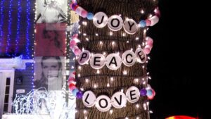 friendship bracelet decorations on tree