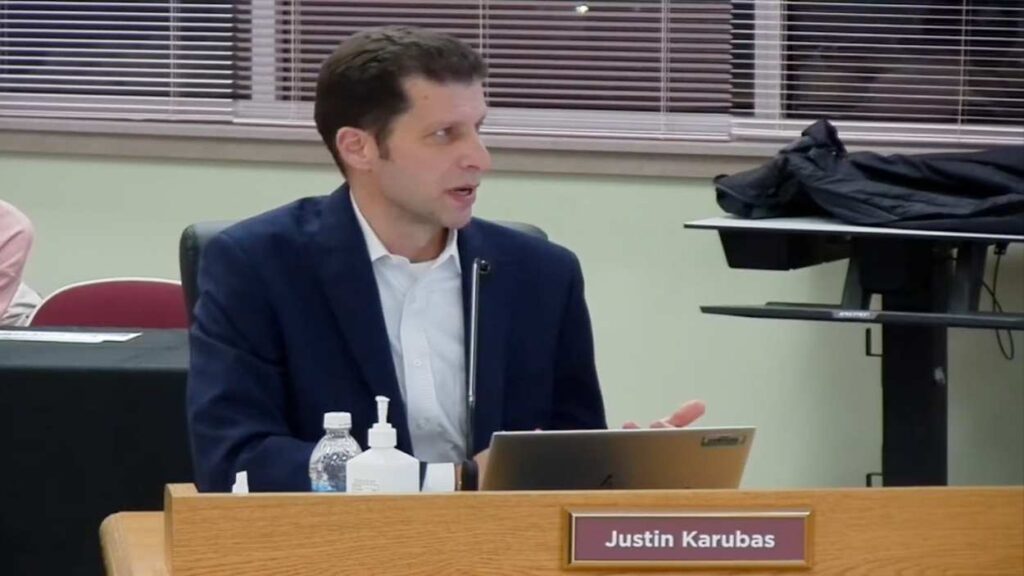 Justin Karubas at the IPSD 204 Board of Education meeting.