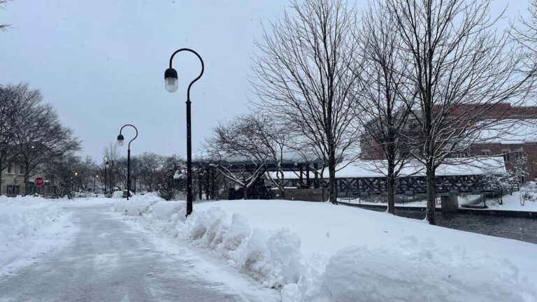 winter snow in streets