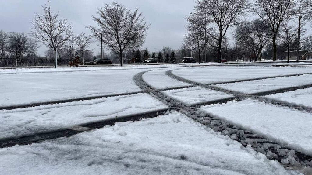 Wintry mix for Naperville today with more snow predicted later this