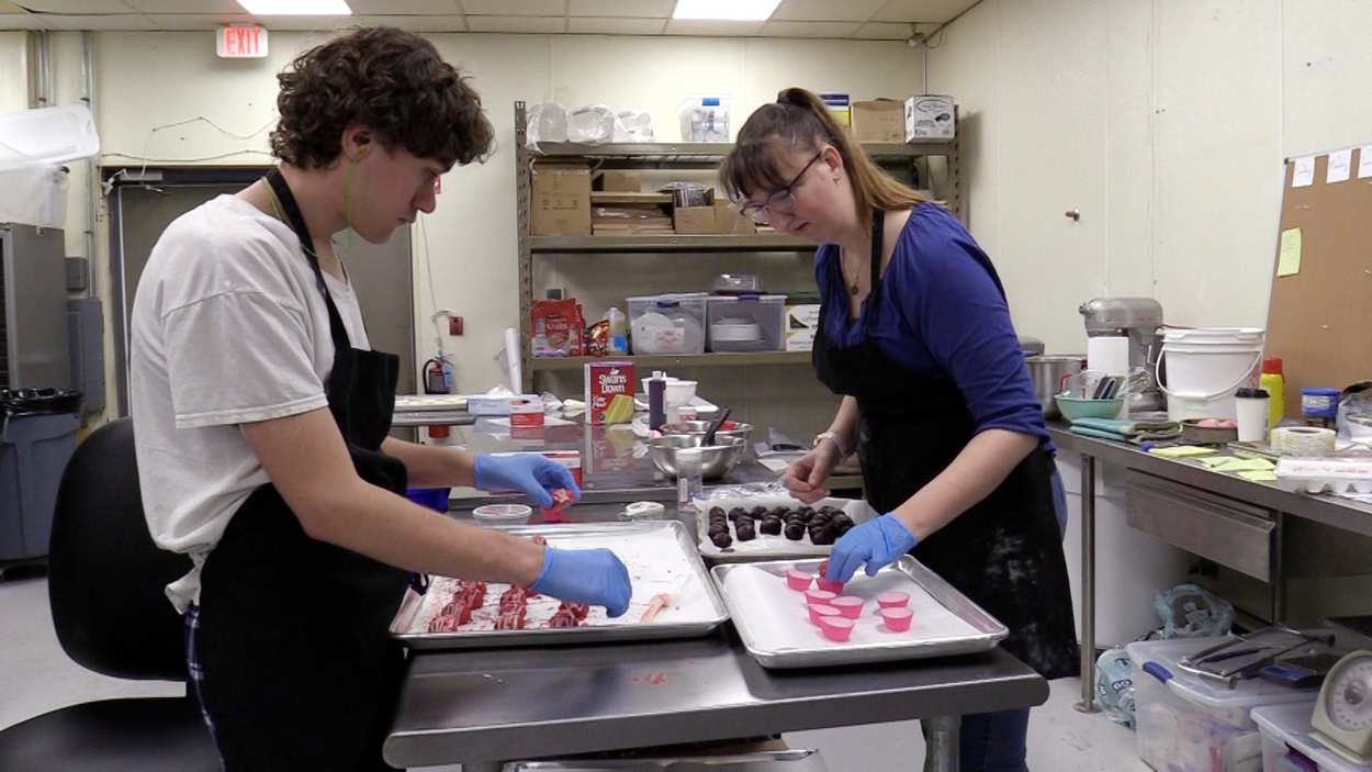 Naperville bakery employing adults of all abilities now has storefront