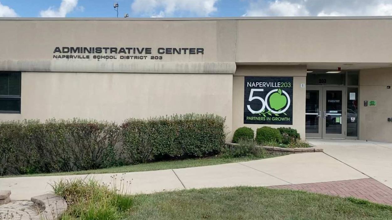 District 203 maintains 99th percentile ranking on Illinois Report Card