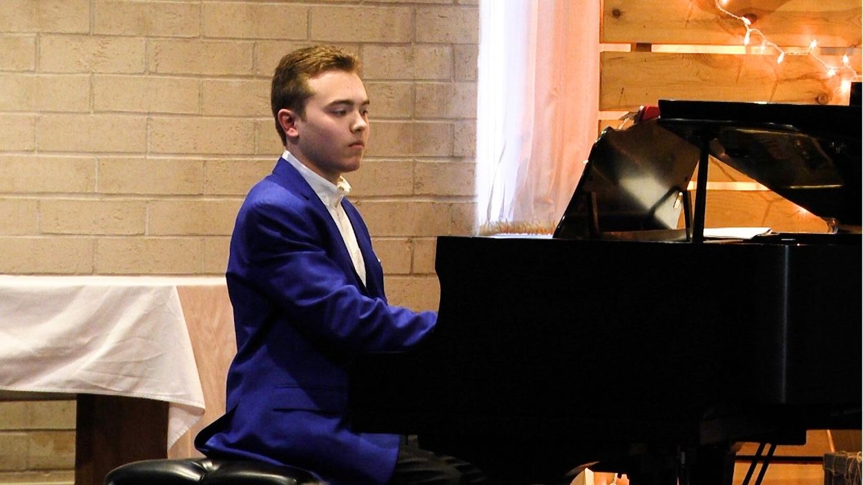 Naperville teen launches student-led concert series